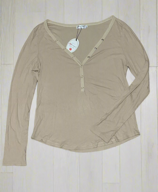 Women's Long Sleeve Henley size L New with Tags