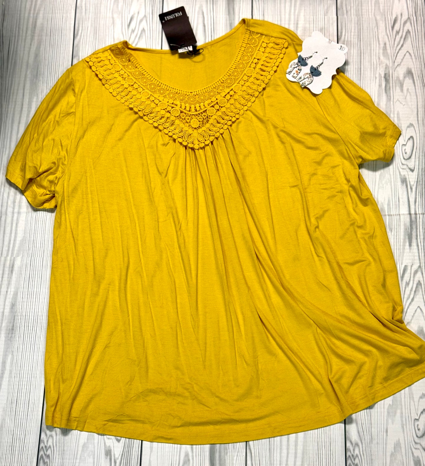 Women’s Short Sleeve Shirt size 4XL